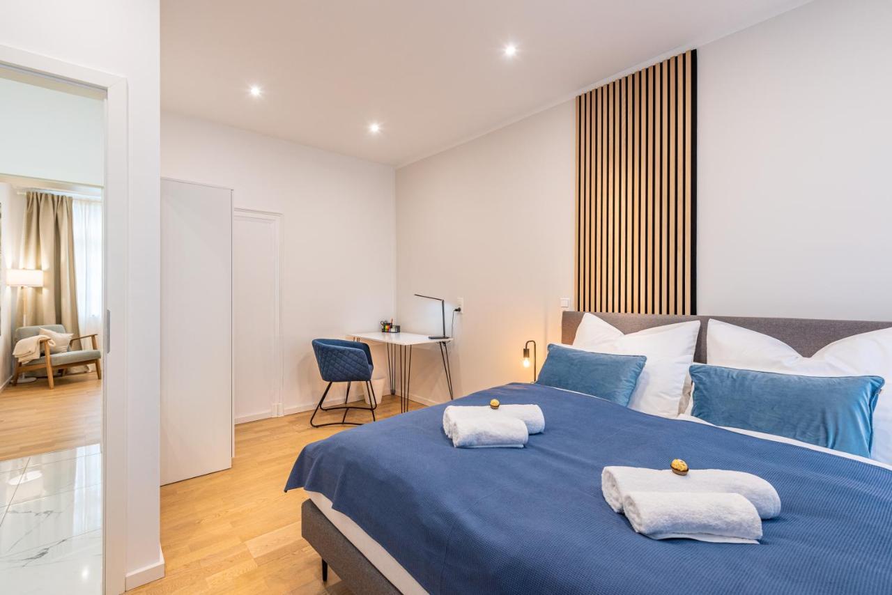Vivid Luxury Apartment Ludwigsburg - Bluehendes Barock-Forum-Schloss-Modern Exterior foto